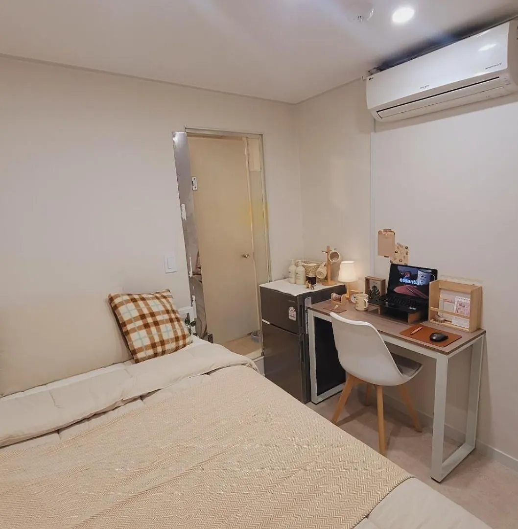 Stay Aall Seoul Train Station 2 location